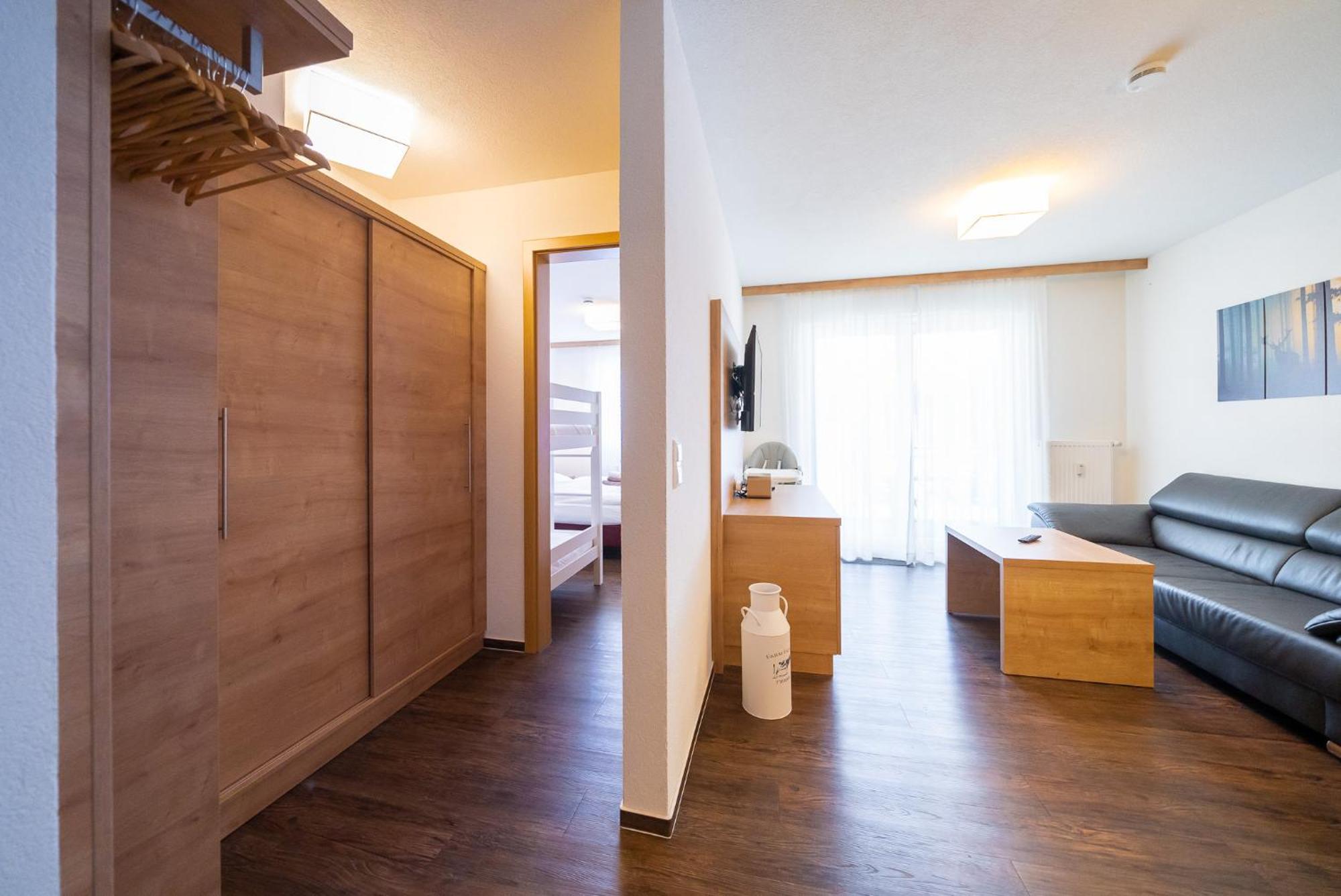 Appartamento Feldberg Domizil - Residenz Grafenmatt Rinken Esterno foto
